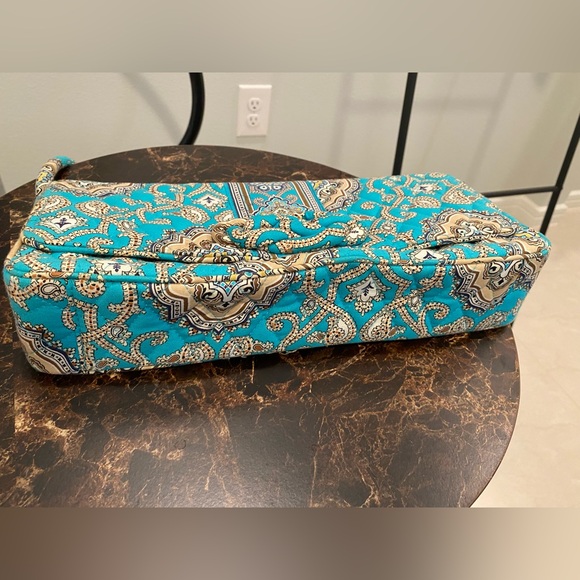 Vera Bradley Teal and Beige Paisley Cosmetic Bag - Picture 3 of 4